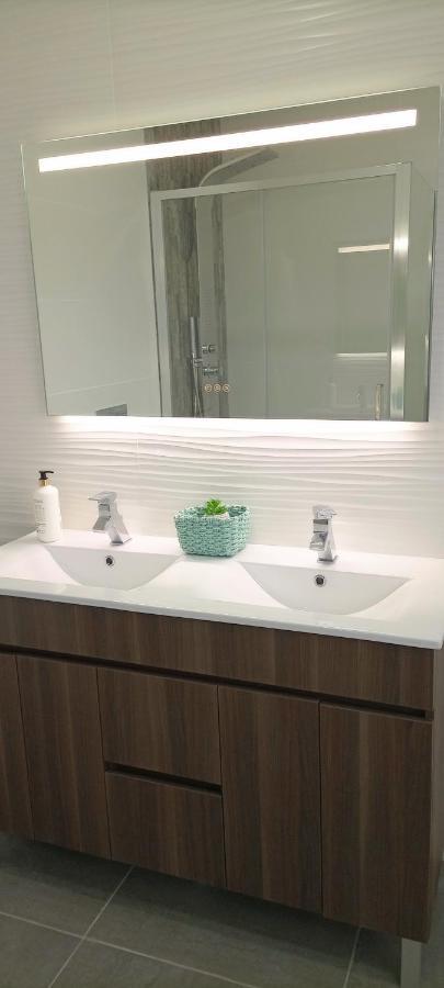 Апартаменти Casa Incrivel Refugio Lieva ,Piscina , Jacuzzi Exterior E Zona Kids Нелаш Екстер'єр фото